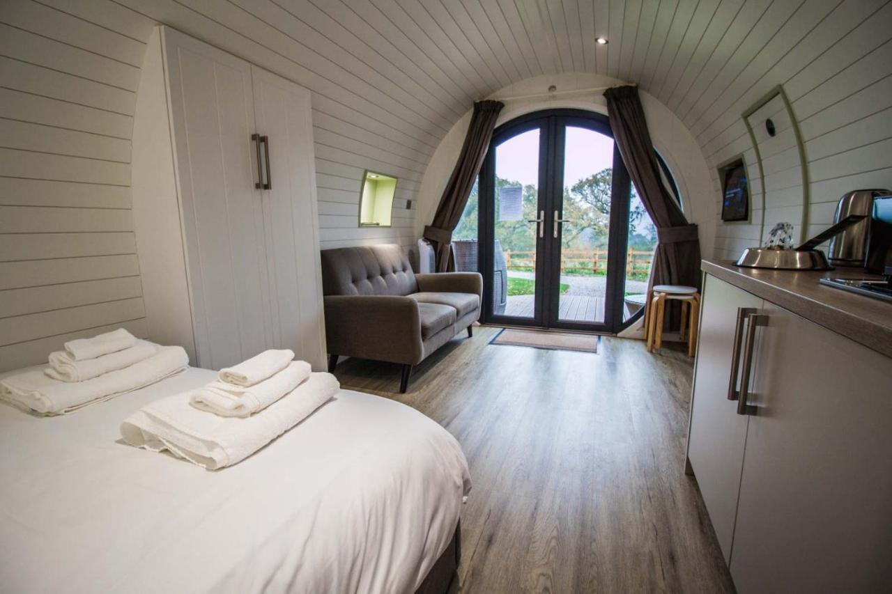 High Oaks Grange - Glamping Luxury tent