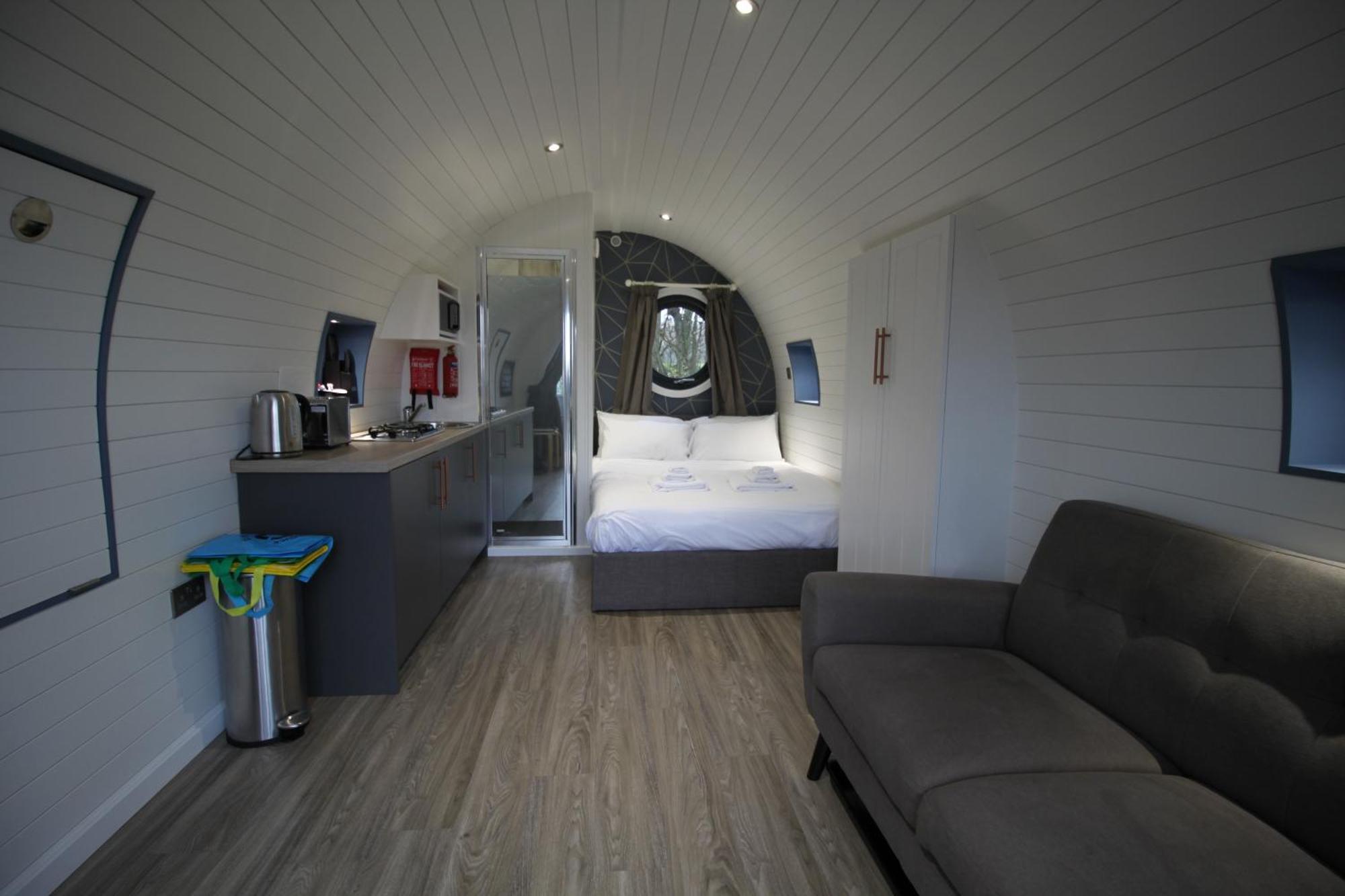 Luxury tent High Oaks Grange - Glamping *